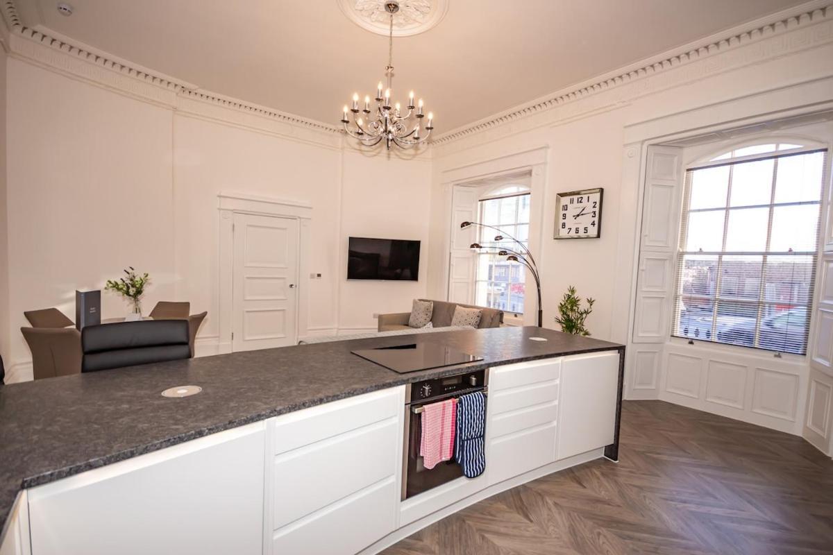 Luxury 1 Bedroom Ground Floor Apartment Plymouth Exterior photo
